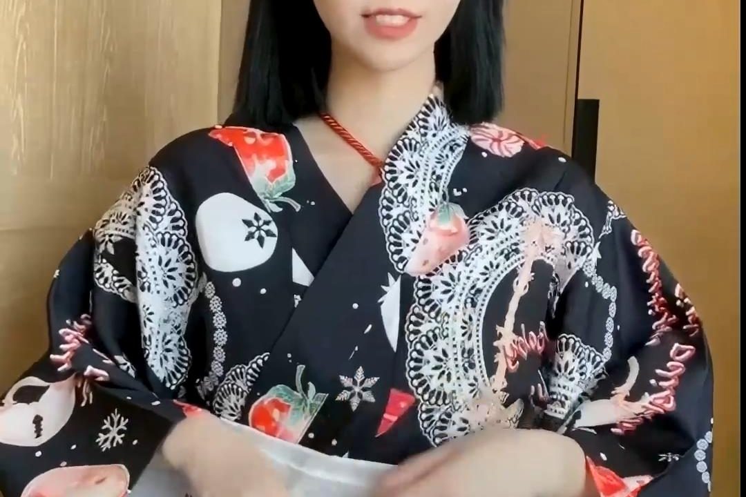 【獨家AI修復】美术老师兼秀人网女神模特【一颗甜蛋黄a】土豪私人订制露三点假屌自慰反差类型的宝藏女孩
