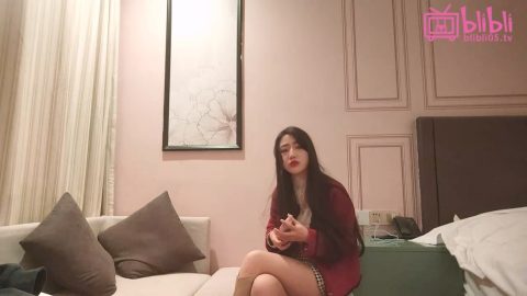 【超頂 高端探花】大司馬尋花 高顏值紅衣戰神2.6K約啪極品清純靚妹 初戀般的誘惑純色純欲 美妙呻吟聲催精神曲