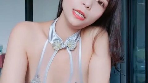 【絕對刺激】【88黑洞】合集，美豔少婦SM捆綁電擊滴風油精1010