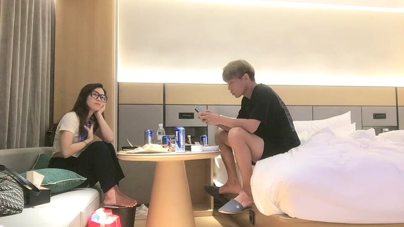 【91約妹達人】未流出完整版，軟磨硬泡，兩天拿下嫩妹推倒，溫香軟玉銷魂一刻