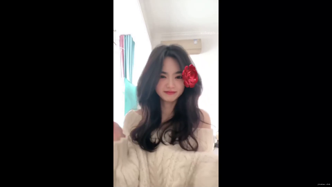 原檔洩密流出顏值氣質美女聖誕節面基大叔網友酒店開房被調教玩穴淪為騷母狗